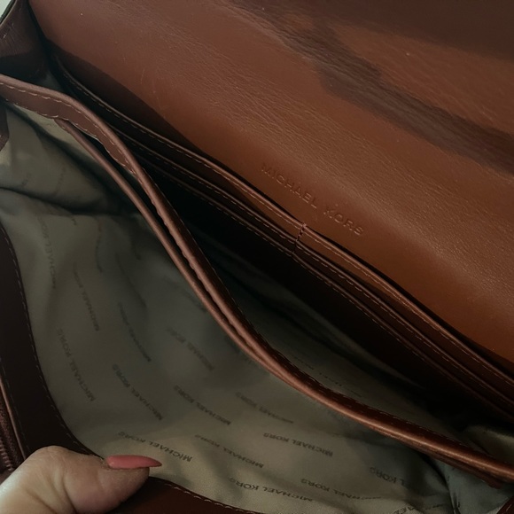 Michael Kors Brooklyn Grommet Large Leather Suede Crossbody Bag in Brick Red - Picture 5 of 8